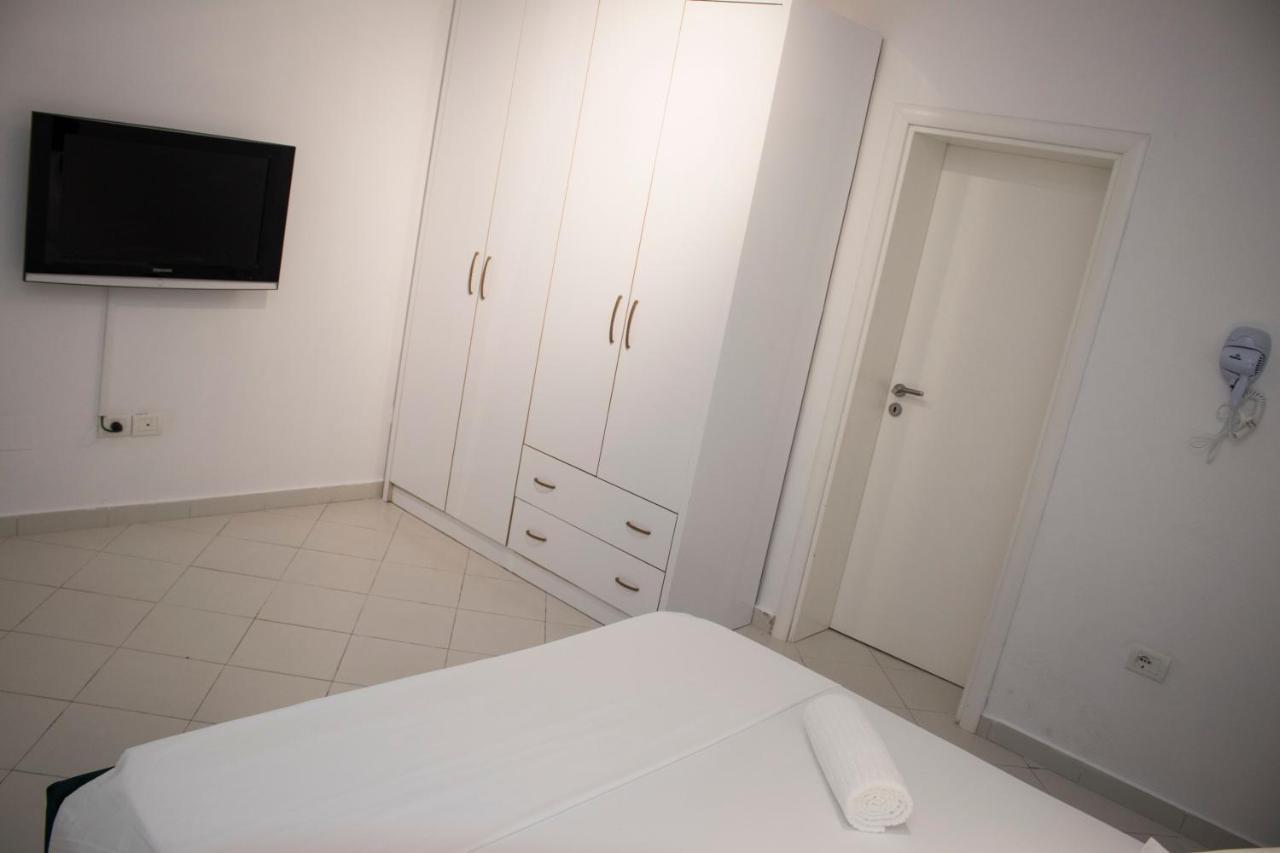 Vila Shehaj Luxury Vlore Exterior photo